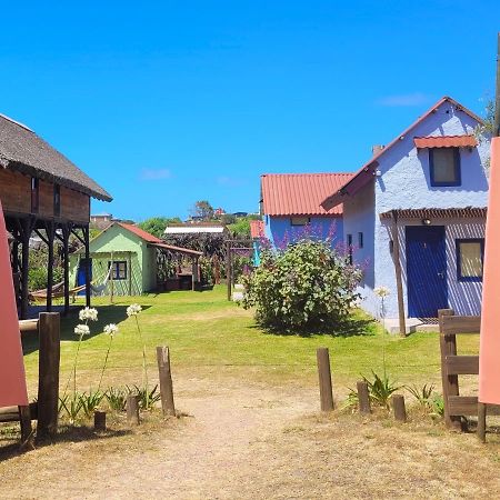 Cabanas Giramundos Punta Del Diablo Esterno foto